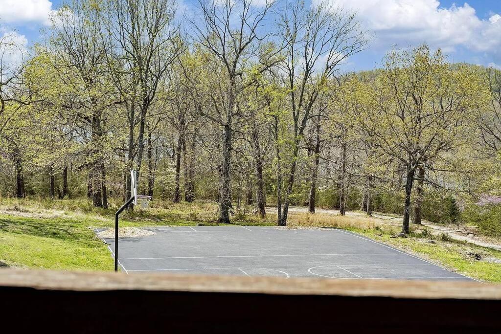 Modern Comfort: Updated Cozy Condo In Indian Point Branson Exterior foto
